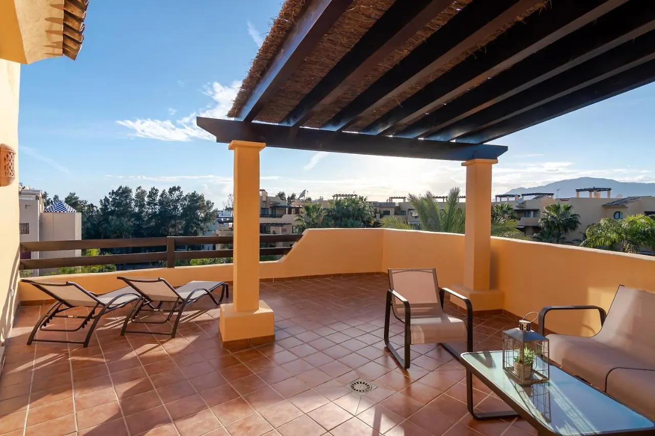 Bellavista Marbella - Stunning Beachside Luxury Penthouse Apartment Estepona