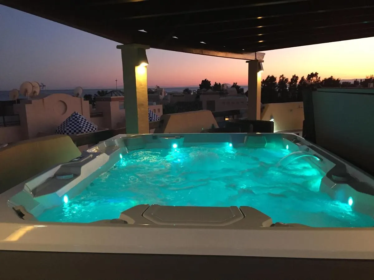 Bellavista Marbella - Stunning Beachside Luxury Penthouse Apartment Estepona 0*,