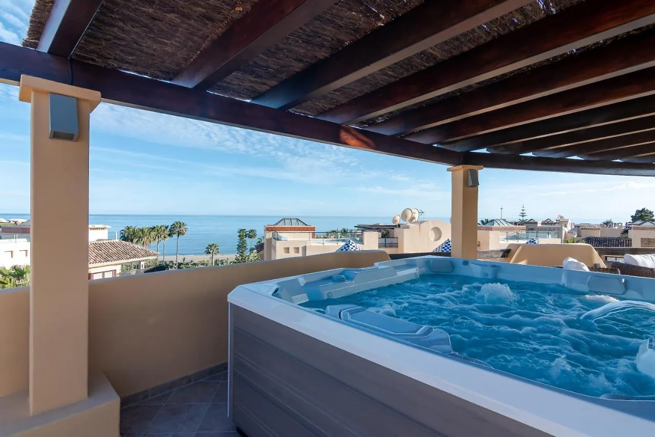 Bellavista Marbella - Stunning Beachside Luxury Penthouse Apartment Estepona